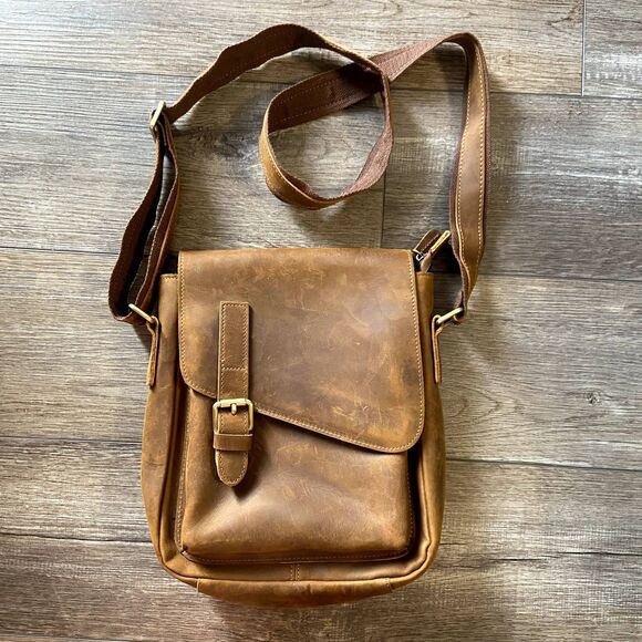 Jack & Chris Leather Messenger Bag - Picture 1 of 4